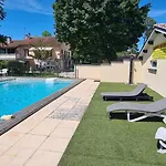 Affittacamere Résidence Hôtelière La Farguaise 3min Du Péage Fargues-de-Langon