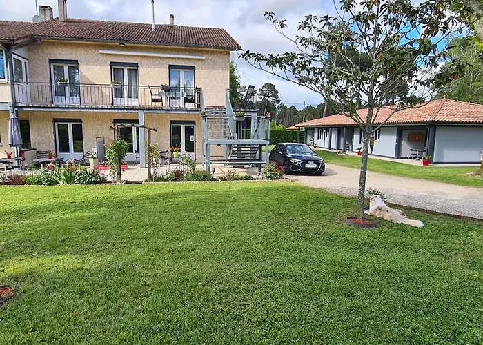 Hoteliere La Farguaise 3min Du Peage 3*