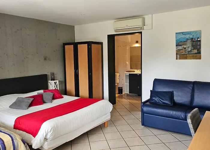 Hoteliere La Farguaise 3min Du Peage 3*