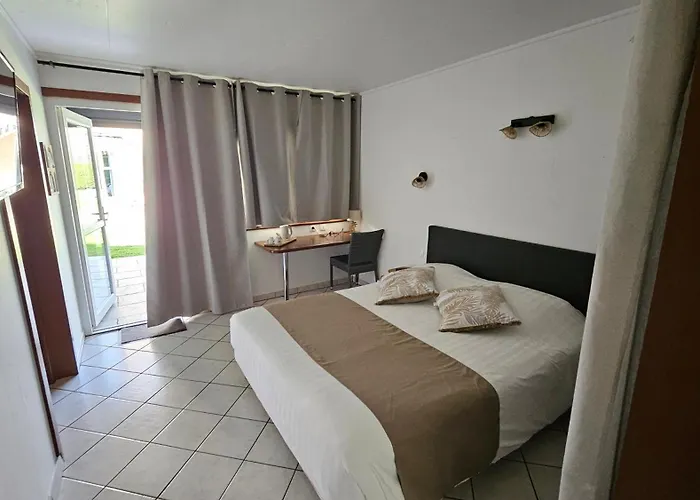 Hoteliere La Farguaise 3min Du Peage